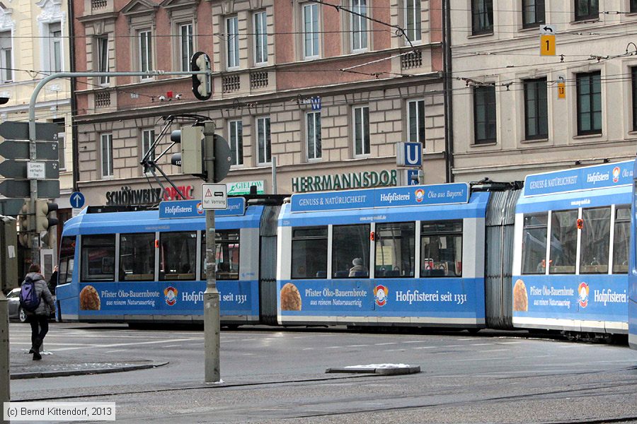 München - Straßenbahn - 2216
/ Bild: muenchen2216_bk1311260079.jpg