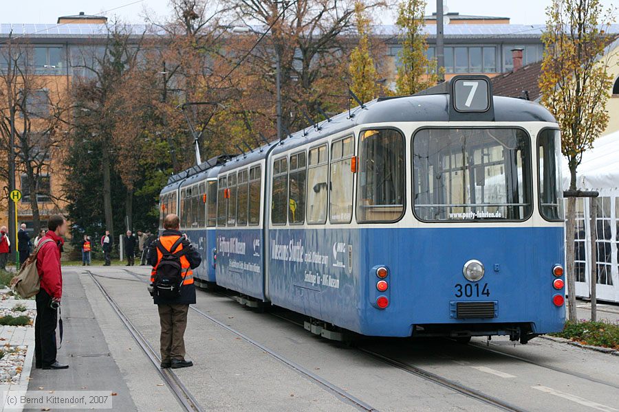 München - Straßenbahn - 3014
/ Bild: muenchen3014_bk0710270264.jpg München - Straßenbahn - 3014
/ Bild: muenchen3014_bk0710270264.jpg