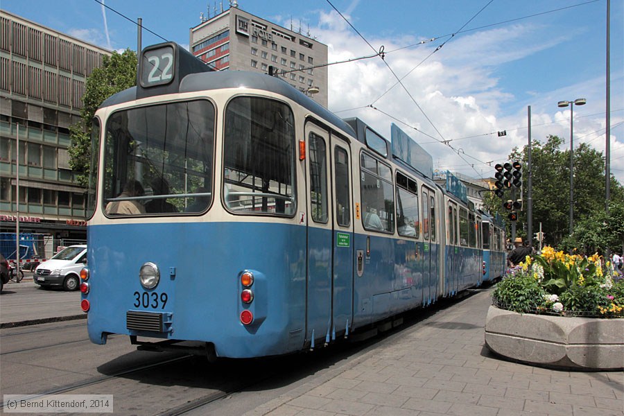 München - Straßenbahn - 3039
/ Bild: muenchen3039_bk1406170107.jpg München - Straßenbahn - 3039
/ Bild: muenchen3039_bk1406170107.jpg