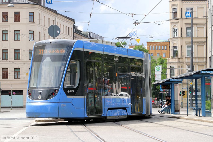 München - Straßenbahn - 2504
/ Bild: muenchen2504_bk1906160071.jpg München - Straßenbahn - 2504
/ Bild: muenchen2504_bk1906160071.jpg