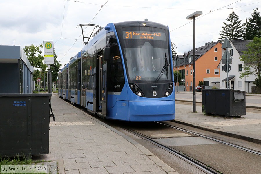 M&uuml;nchen - Stra&szlig;enbahn - 2504
/ Bild: muenchen2504_bk1906160184.jpg