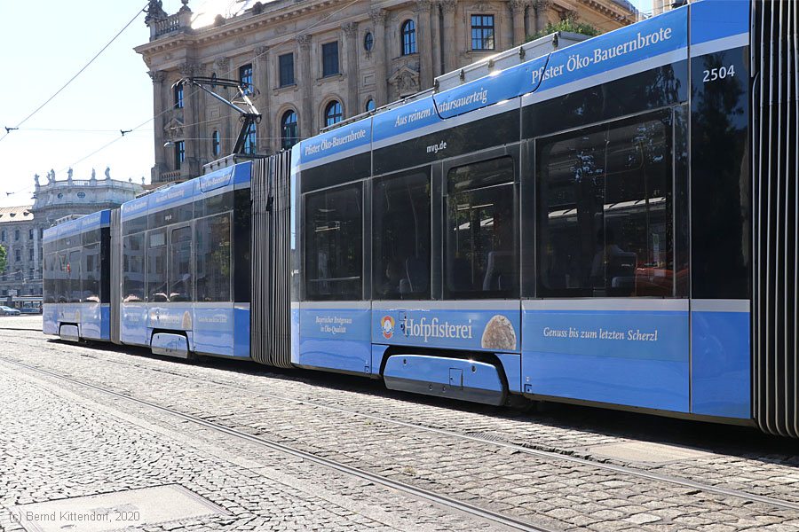 M&uuml;nchen - Stra&szlig;enbahn - 2504
/ Bild: muenchen2504_bk2008210153.jpg