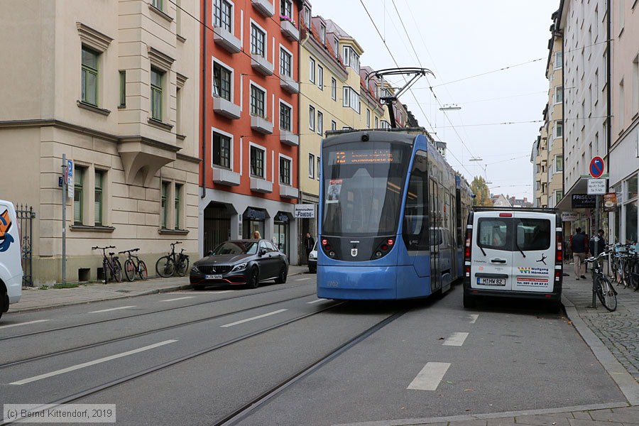 München - Straßenbahn - 2702
/ Bild: muenchen2702_bk1910220055.jpg