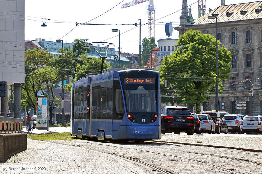 München - Straßenbahn - 2758
/ Bild: muenchen2758_bk2008210146.jpg