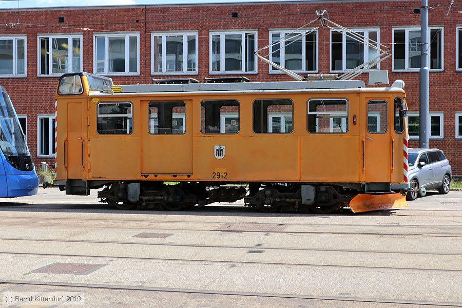 München - Straßenbahn - 2942
/ Bild: muenchen2942_bk1906190148.jpg