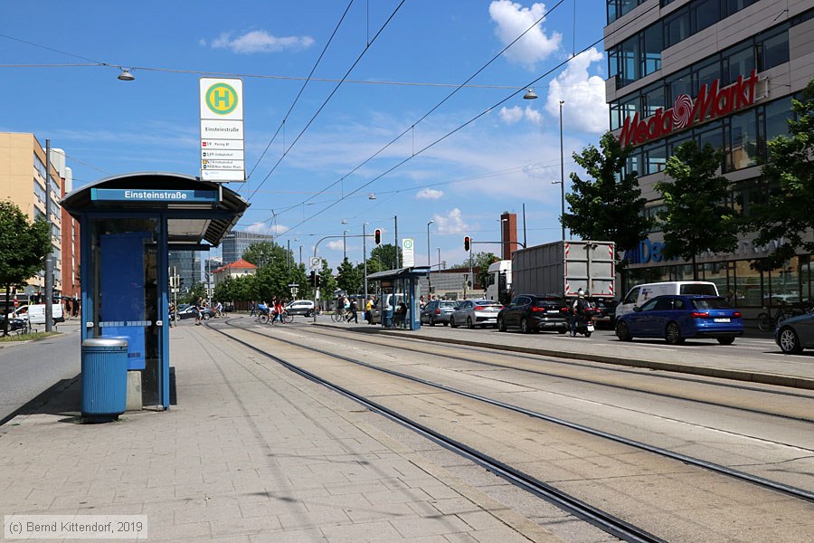München - Straßenbahn - Anlagen
/ Bild: muenchenanlagen_bk1906190133.jpg München - Straßenbahn - Anlagen
/ Bild: muenchenanlagen_bk1906190133.jpg