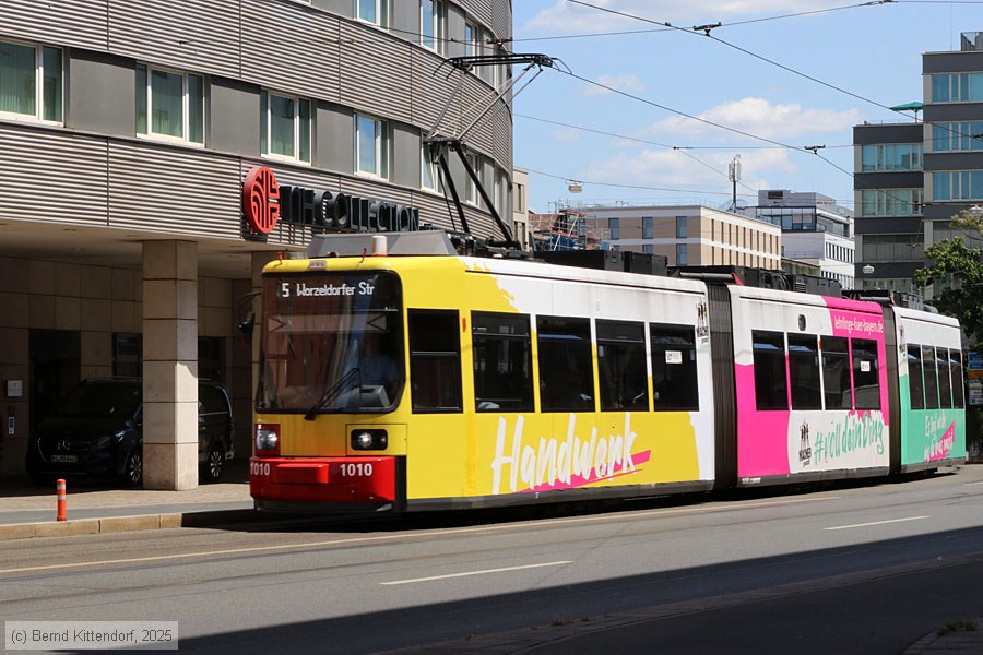 Stra&szlig;enbahn N&uuml;rnberg - 1010
/ Bild: nuernberg1010_bk2506250083.jpg