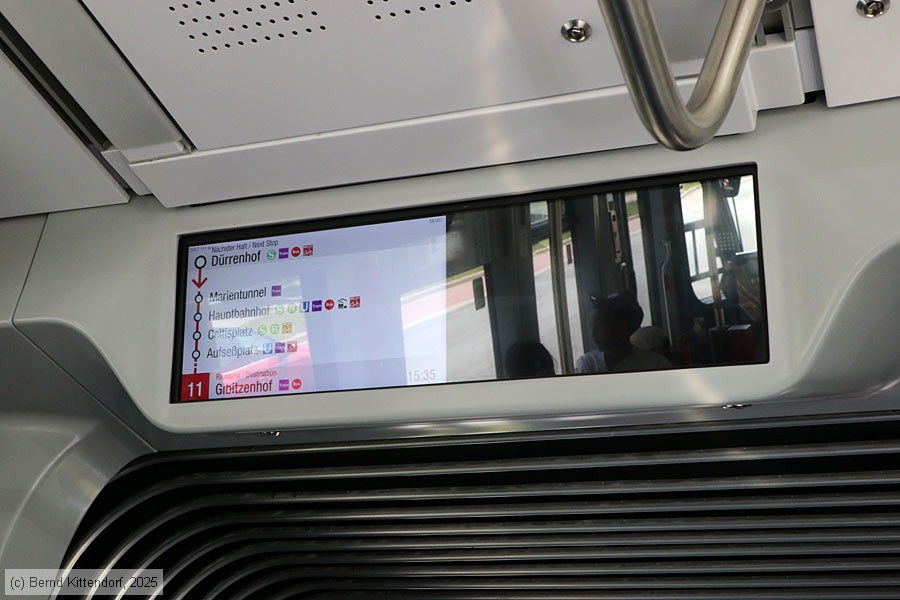 Straßenbahn Nürnberg - 2007 - Innenansicht
/ Bild: nuernberg2007_bk2506250149.jpg Straßenbahn Nürnberg - 2007 - Innenansicht
/ Bild: nuernberg2007_bk2506250149.jpg