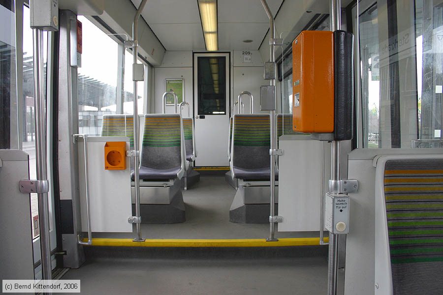 Straßenbahn Oberhausen - 205 - Innenansicht 
/ Bild: oberhausen205_bk0603120014.jpg