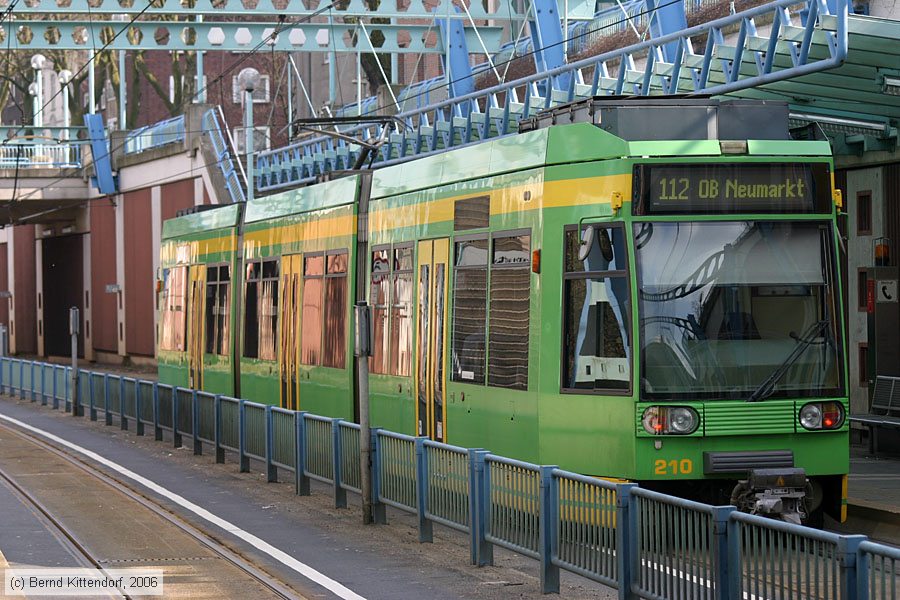 Straßenbahn Oberhausen - 210
/ Bild: oberhausen210_bk0603120063.jpg