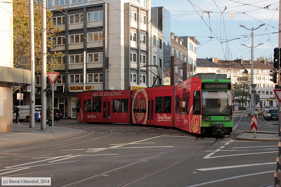 Straßenbahn Oberhausen - 210
/ Bild: oberhausen210_bk1410280044.jpg