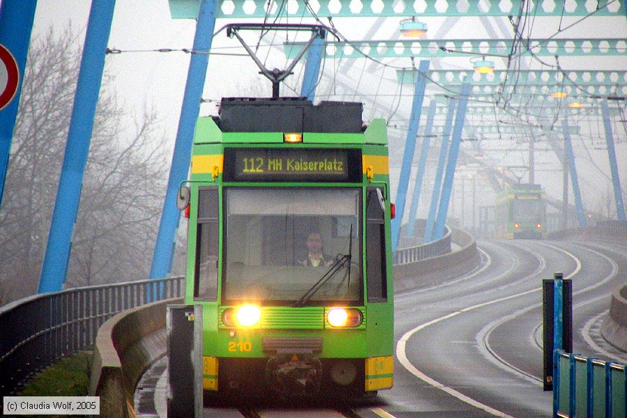 Straßenbahn Oberhausen - 210
/ Bild: oberhausen210_cw006828.jpg