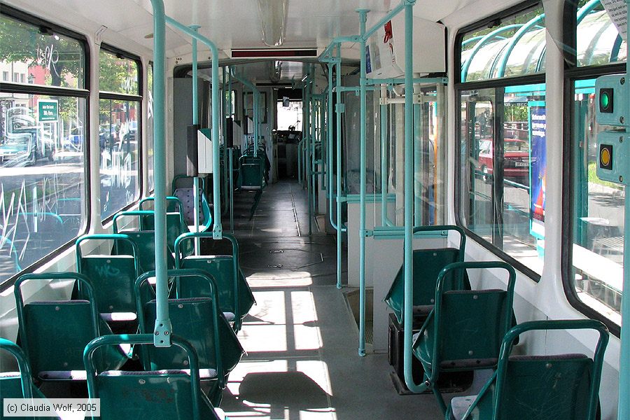 Stra&szlig;enbahn Potsdam - 143 - Innenansicht
/ Bild: potsdam143_cw012958.jpg