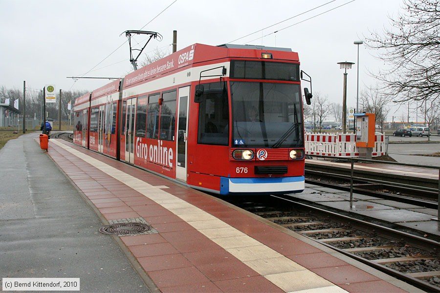 Straßenbahn Rostock - 676
/ Bild: rostock676_bk1003200012.jpg Straßenbahn Rostock - 676
/ Bild: rostock676_bk1003200012.jpg
