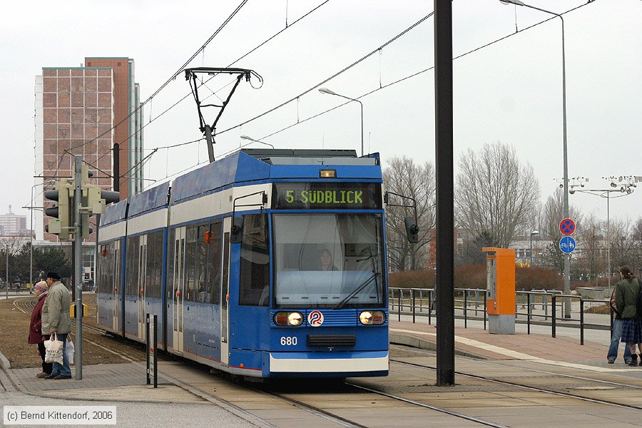 Straßenbahn Rostock - 680
/ Bild: rostock680_bk0603160176.jpg