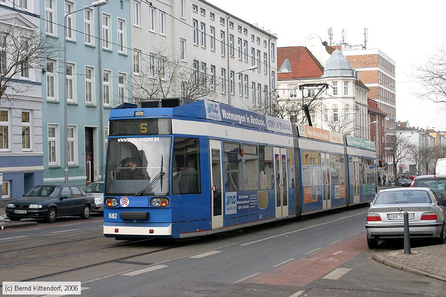 Straßenbahn Rostock - 682
/ Bild: rostock682_bk0603150001.jpg