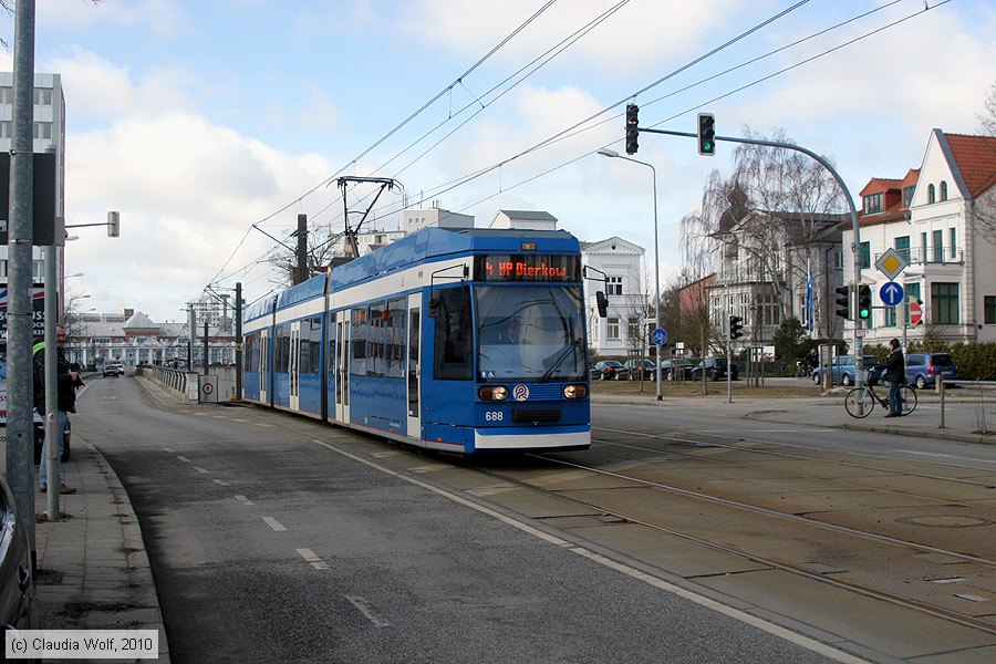 Straßenbahn Rostock - 688
/ Bild: rostock688_cw1003160018.jpg