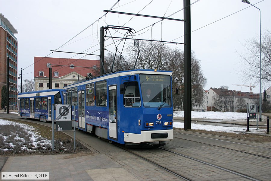 Straßenbahn Rostock - 705
/ Bild: rostock705_bk0603160190.jpg