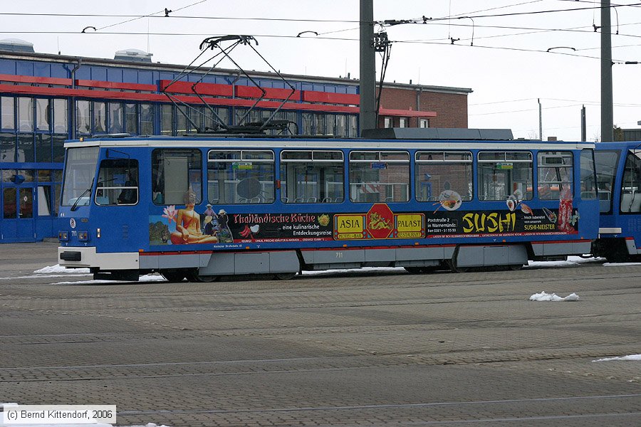 Straßenbahn Rostock - 711
/ Bild: rostock711_bk0603150104.jpg