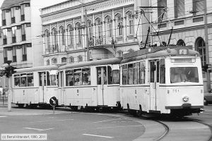 Bild: rostock751_vb019317d.jpg - anklicken zum Vergrößern Bild: rostock751_vb019317d.jpg - anklicken zum Vergrößern