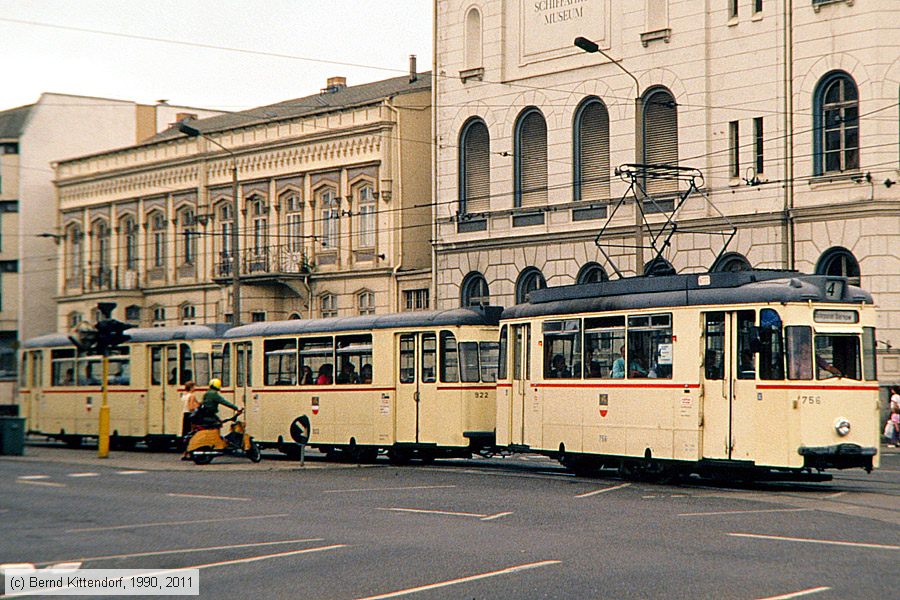 Straßenbahn Rostock - 756
/ Bild: rostock756_vb019319d.jpg