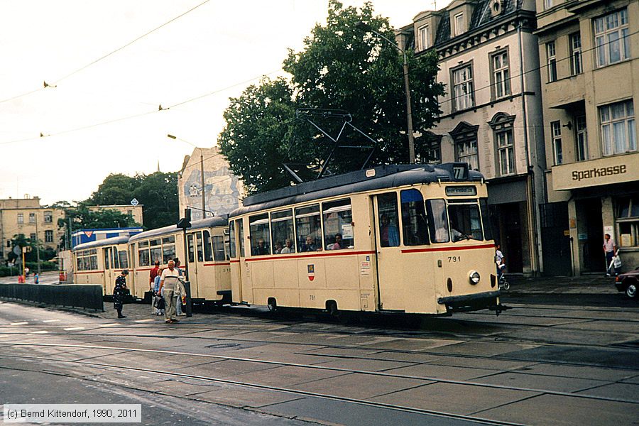 Straßenbahn Rostock - 791
/ Bild: rostock791_vb019331.jpg