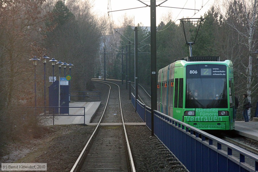 Straßenbahn Schwerin - 806
/ Bild: schwerin806_bk1003190360.jpg