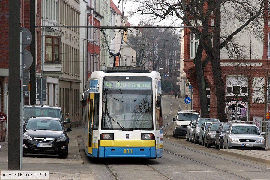 Straßenbahn Schwerin - 811
/ Bild: schwerin811_bk1003190310.jpg