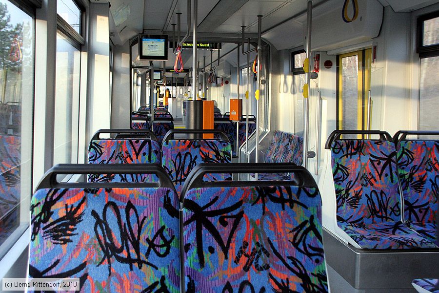 Stra&szlig;enbahn Schwerin - 811 - Innenansicht
/ Bild: schwerin811_bk1003190354.jpg