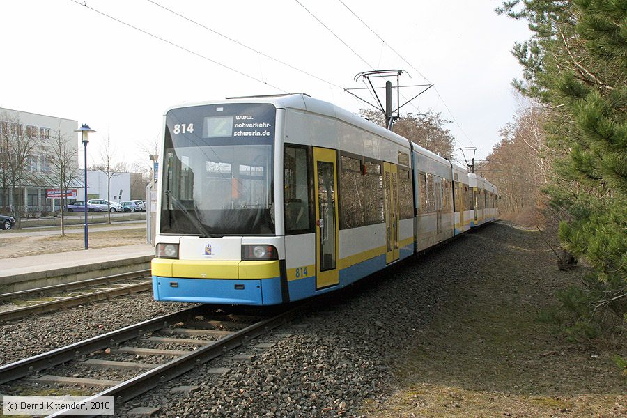 Straßenbahn Schwerin - 814
/ Bild: schwerin814_bk1003190234.jpg