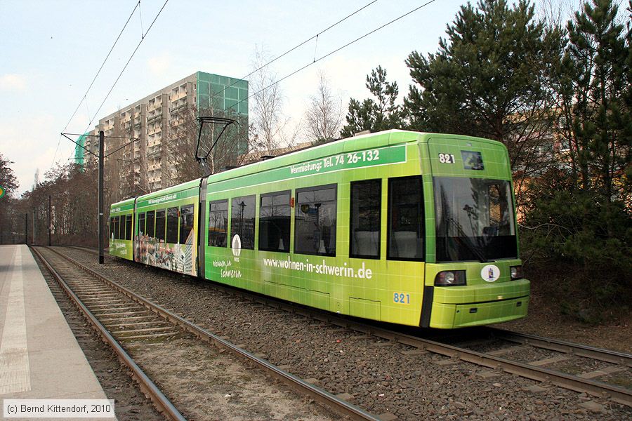 Straßenbahn Schwerin - 821
/ Bild: schwerin821_bk1003190243.jpg