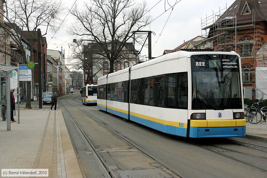 Stra&szlig;enbahn Schwerin - 822
/ Bild: schwerin822_bk1003190302.jpg