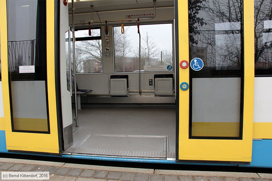 Straßenbahn Schwerin - 823
/ Bild: schwerin823_bk1603100003.jpg