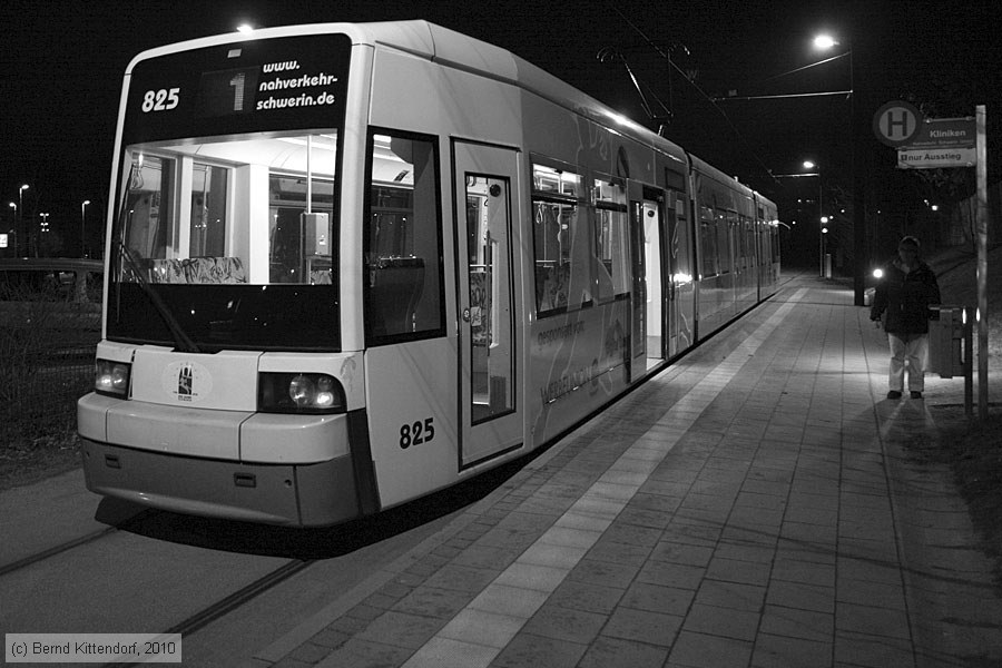 Straßenbahn Schwerin - 825
/ Bild: schwerin825_bk1003190400.jpg