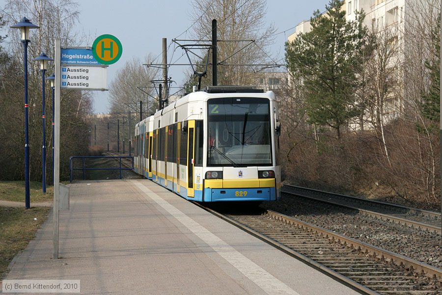 Straßenbahn Schwerin - 829
/ Bild: schwerin829_bk1003190229.jpg