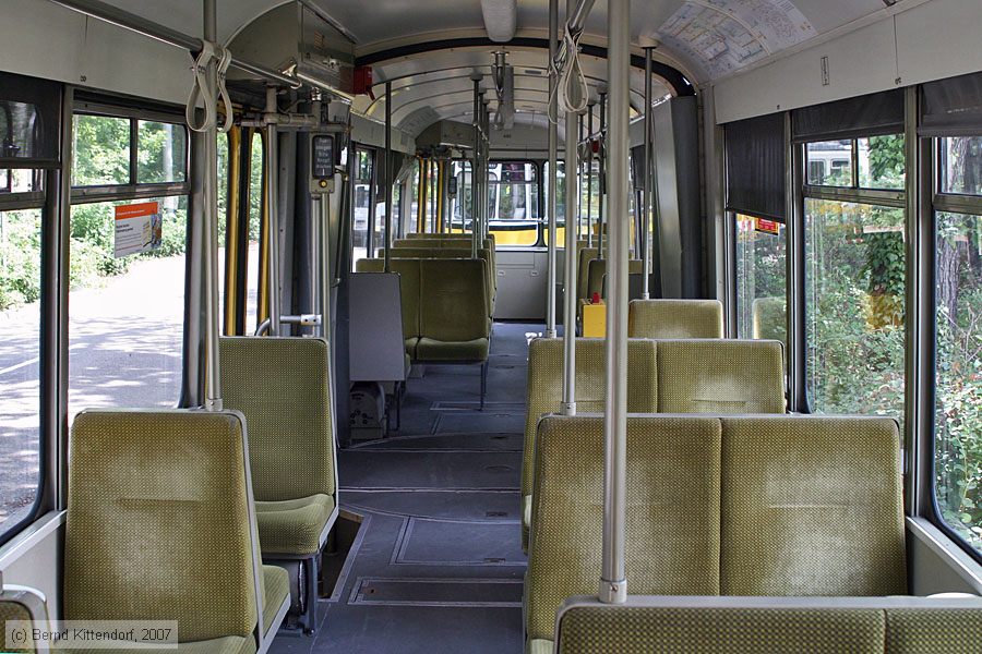 Stuttgart - Straßenbahn - 430 - Innenansicht
/ Bild: stuttgart430_bk0706080176.jpg