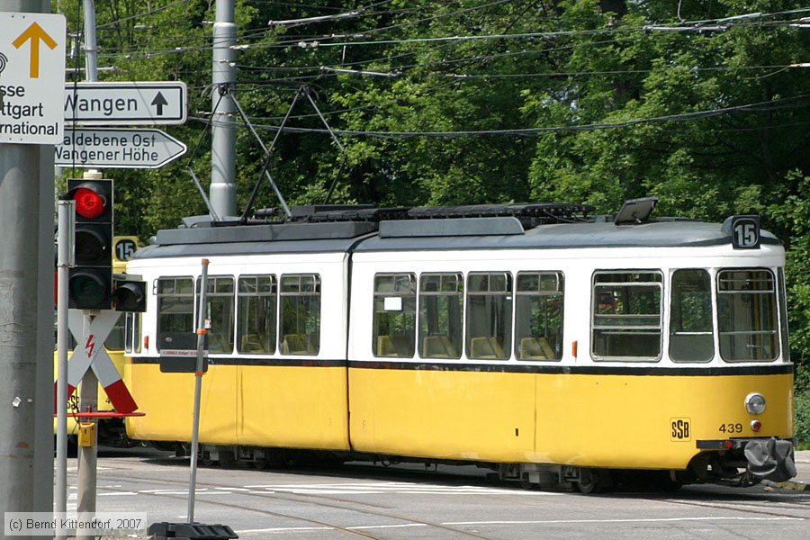 Stuttgart - Straßenbahn - 439
/ Bild: stuttgart439_bk0706080195.jpg Stuttgart - Straßenbahn - 439
/ Bild: stuttgart439_bk0706080195.jpg