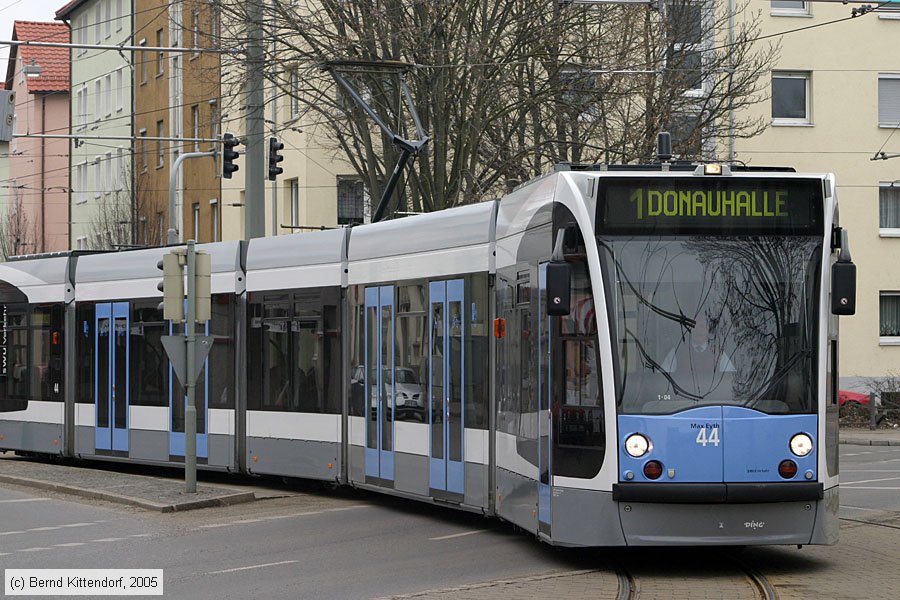 Straßenbahn Ulm - 44
/ Bild: ulm44_e0014803.jpg