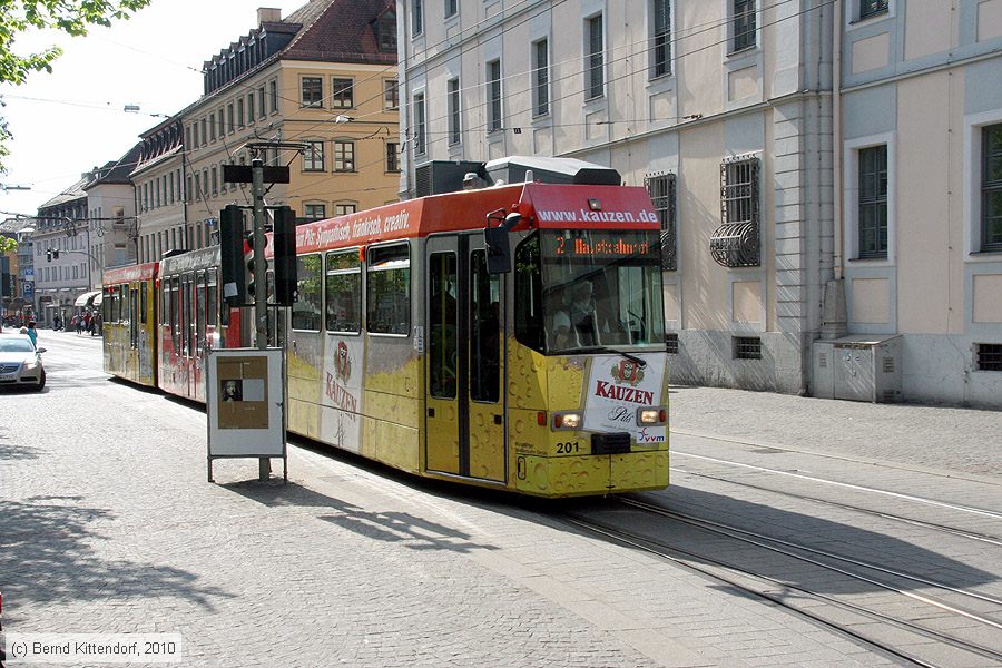 Straßenbahn Würzburg - 201
/ Bild: wuerzburg201_bk1004270421.jpg