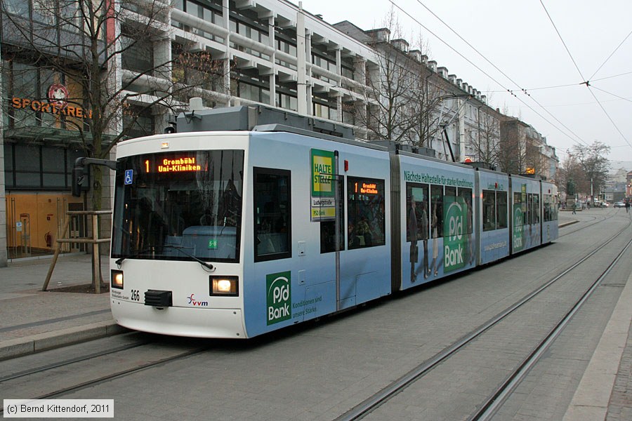 Straßenbahn Würzburg - 266
/ Bild: wuerzburg266_bk1102010167.jpg