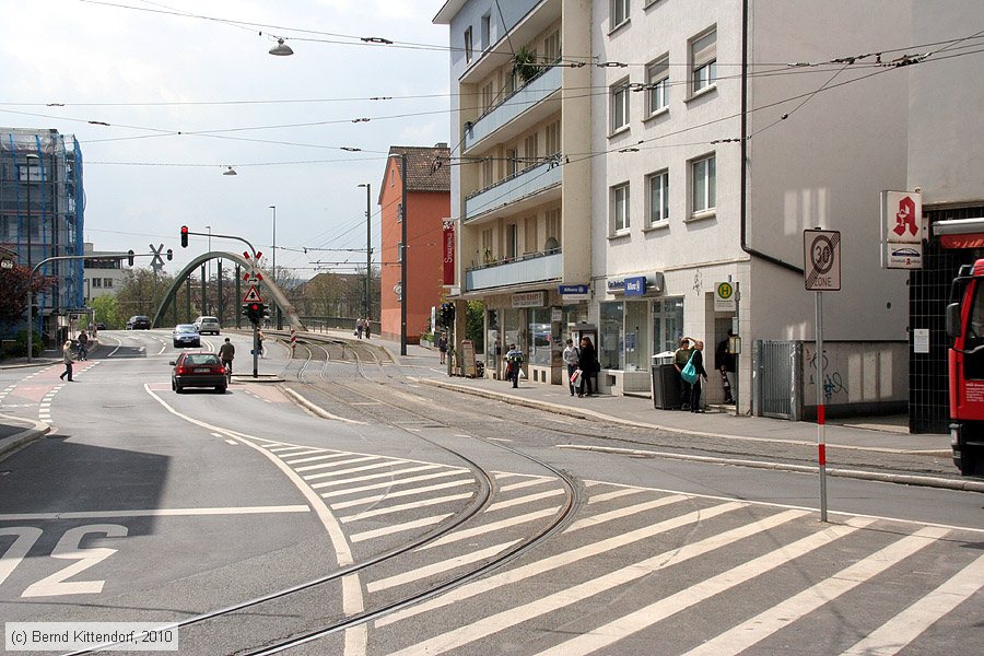 Straßenbahn Würzburg - Anlagen
/ Bild: wuerzburganlagen_bk1004270228.jpg