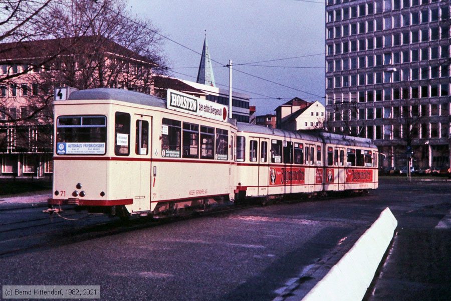 Straßenbahn Kiel - 71
/ Bild: kiel71_bd050404.jpg