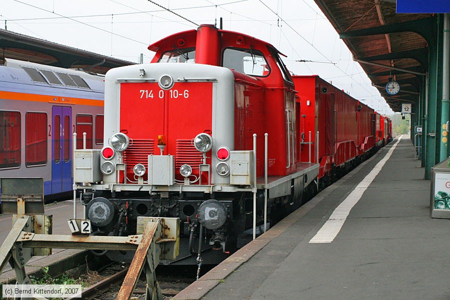 Deutsche Bahn - 714010-6
/ Bild: db7140106_bk0710280012.jpg Deutsche Bahn - 714010-6
/ Bild: db7140106_bk0710280012.jpg