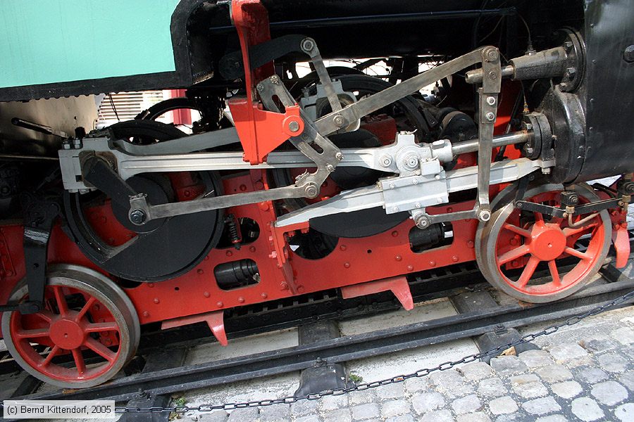 Drachenfelsbahn - Dampflok 2
/ Bild: drachenfelsdampf2_e0020944.jpg