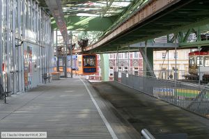 Bild: wuppertal1_cw1102160143.jpg - anklicken zum Vergrößern Bild: wuppertal1_cw1102160143.jpg - anklicken zum Vergrößern