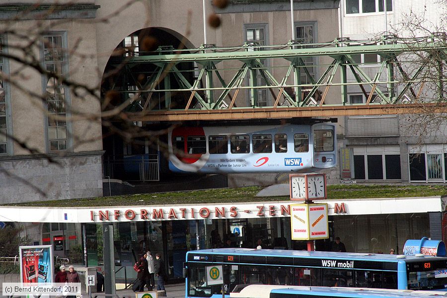 Wuppertaler Schwebebahn - 2
/ Bild: wuppertal2_bk1102160059.jpg