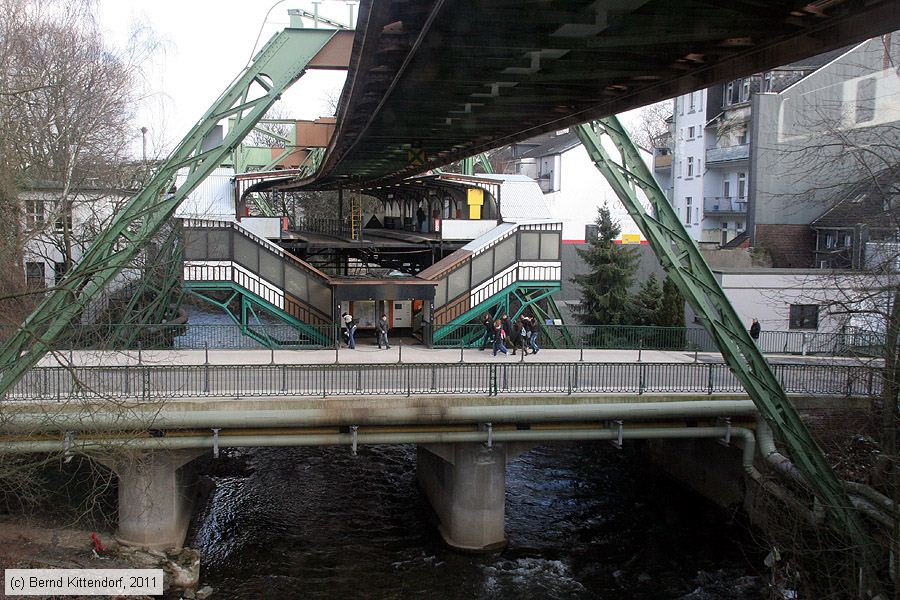 Wuppertaler Schwebebahn - Anlagen
/ Bild: wuppertalanlagen_bk1102160237.jpg