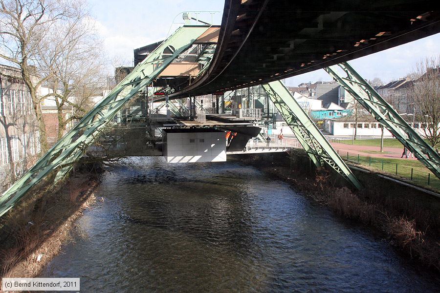 Wuppertaler Schwebebahn - Anlagen
/ Bild: wuppertalanlagen_bk1102160270.jpg