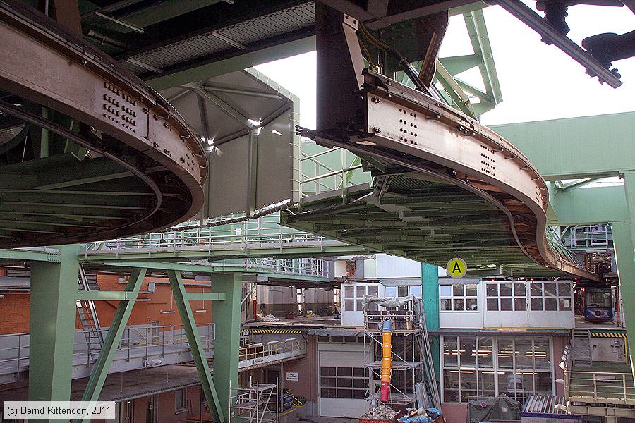 Wuppertaler Schwebebahn - Anlagen
/ Bild: wuppertalanlagen_bk1102160309.jpg