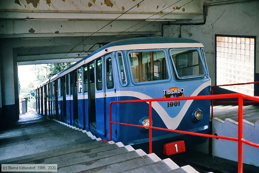 Barcelona - Funicular del Tibidabo - 1
/ Bild: barcelonatib1_ds098118.jpg